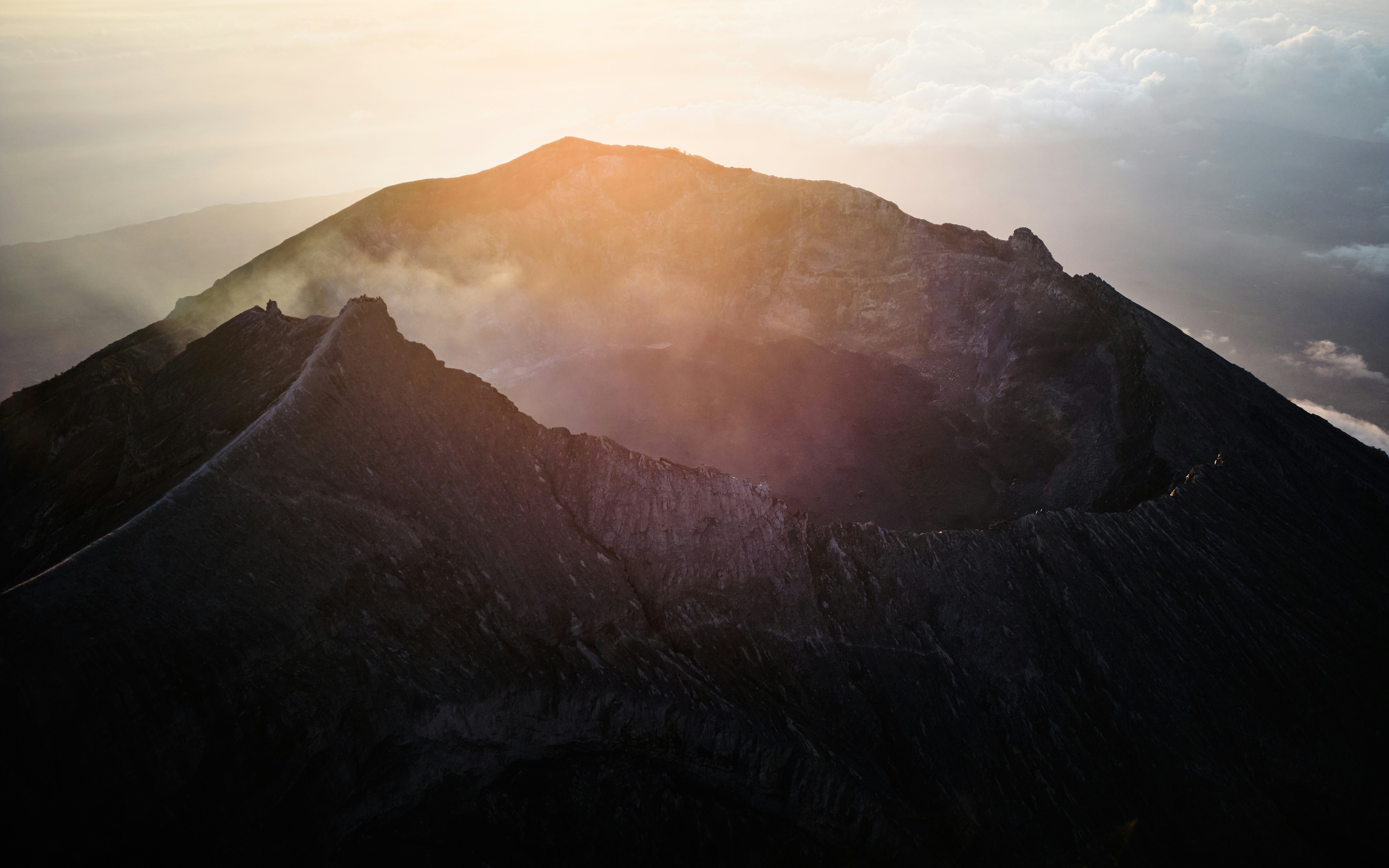 MOUNT AGUNG